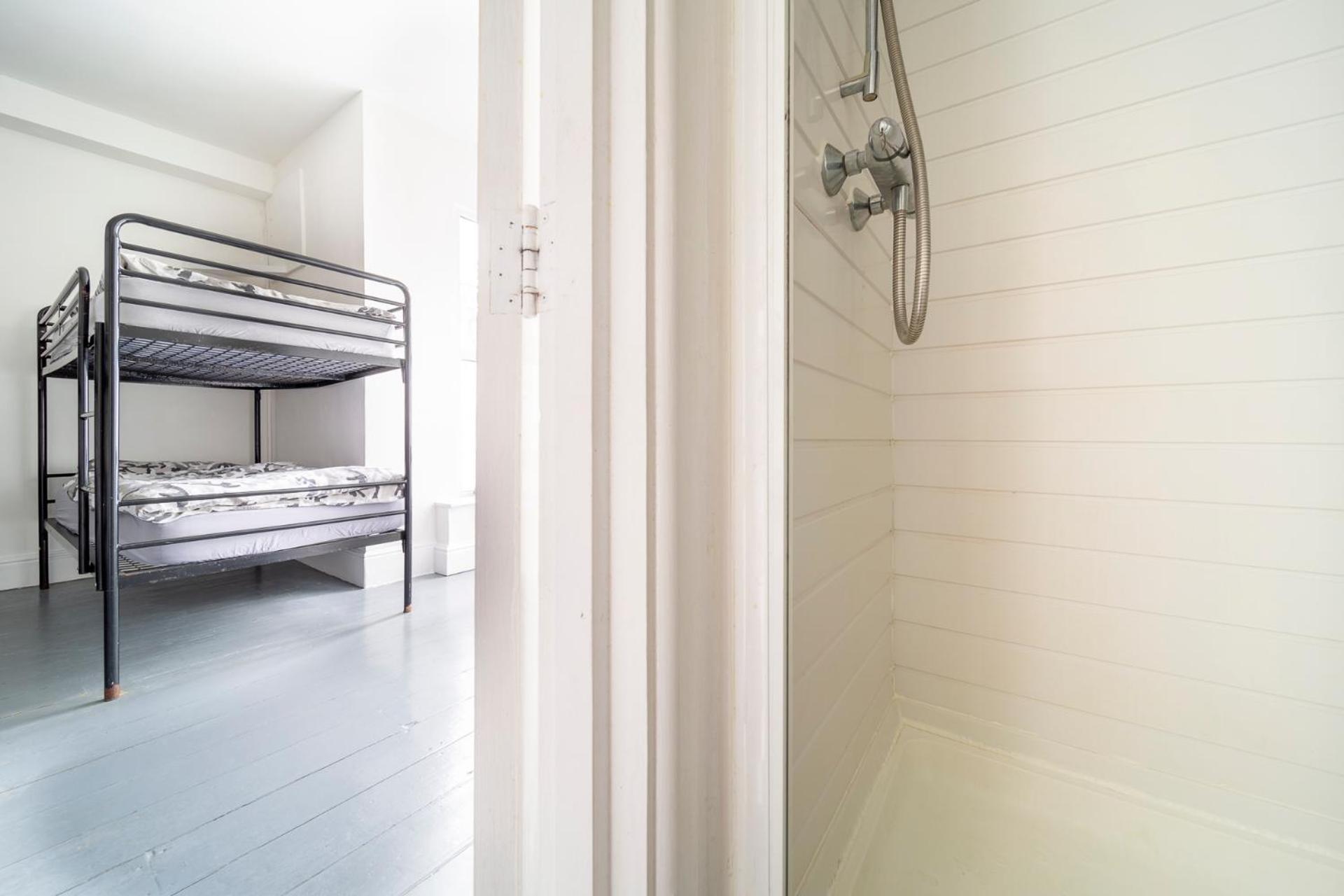 Palace Surf Lodge Newquay  Luaran gambar