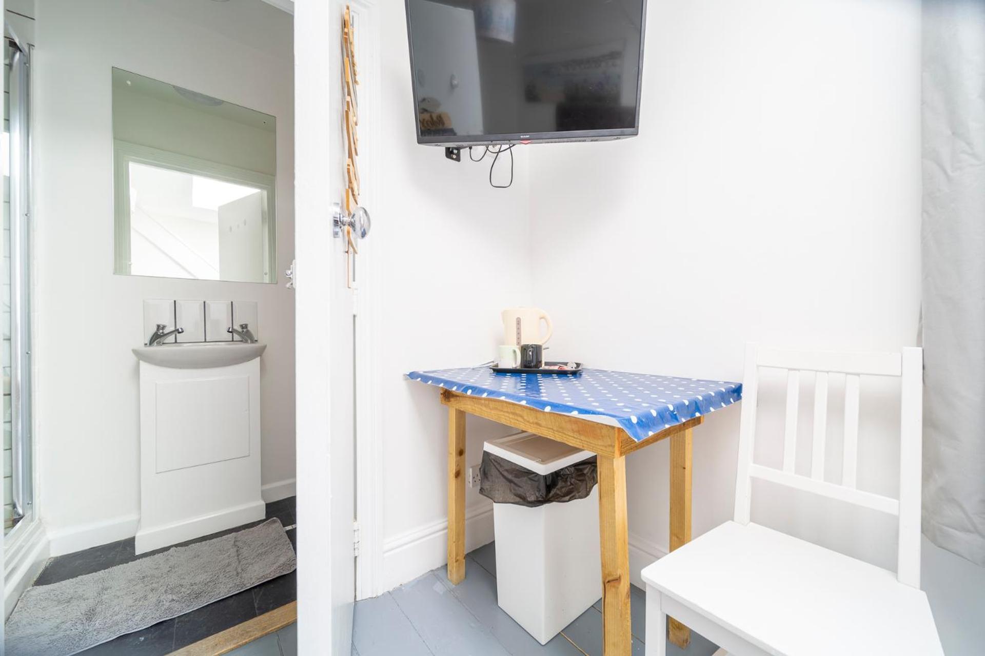Palace Surf Lodge Newquay  Luaran gambar